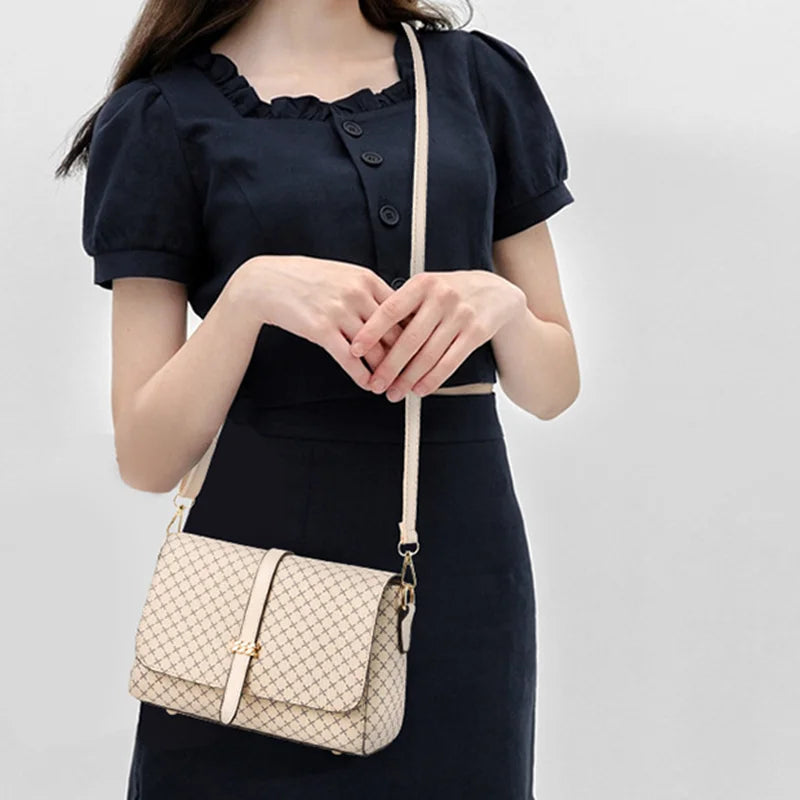 Grid Pattern Shoulder Crossbody Bag for Middle-Aged and Elderly Women, Fashionable and Versatile Mom Handbag