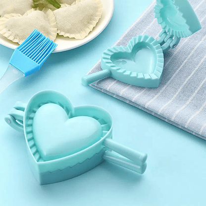 Kitchen Dumpling Maker, Heart Butterfly Flower Shape DIY Dumplings Making Dough Press Pie Dumpling Ravioli Mold